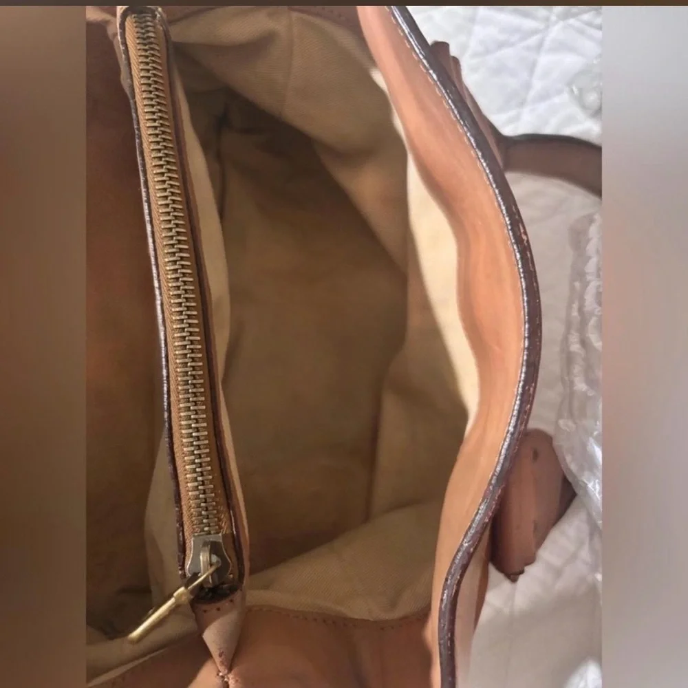 Tan Leather Women's Bag - Picture 8 of 8